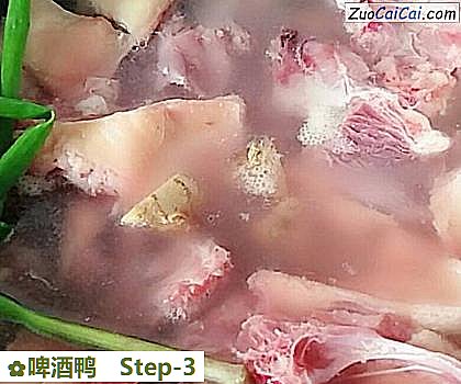 啤酒鸭做法第三步骤