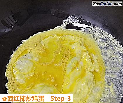 西红柿炒鸡蛋做法第三步骤