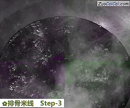 排骨米线做法第三步骤