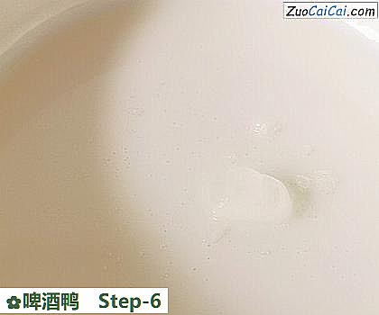啤酒鸭做法第六步骤