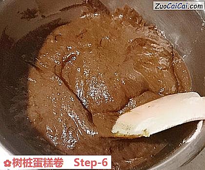 树桩蛋糕卷做法第六步骤