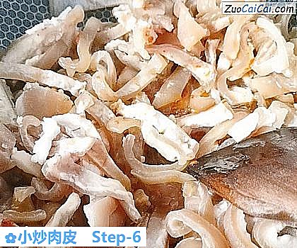 小炒肉皮做法第六步骤