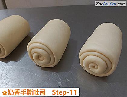 奶香手撕吐司做法第十一步骤