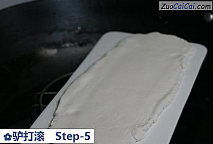 驴打滚做法第五步骤