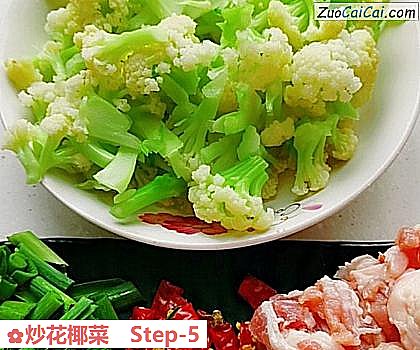 炒花椰菜做法第五步骤