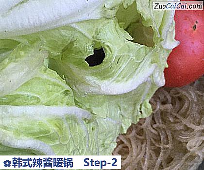 韩式辣酱暖锅做法第二步骤