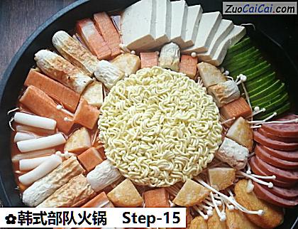 韩式部队火锅做法第十五步骤