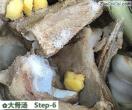 大骨汤做法第六步骤