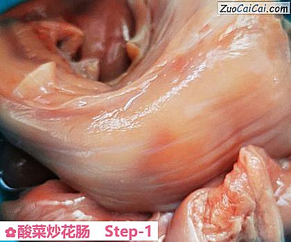 酸菜炒花肠做法第一步骤
