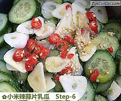 小米辣蒜片乳瓜做法第六步骤