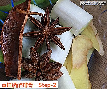 红酒醉排骨做法第二步骤