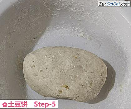 土豆饼做法第五步骤