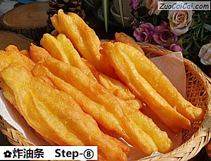 炸油条做法第八步骤