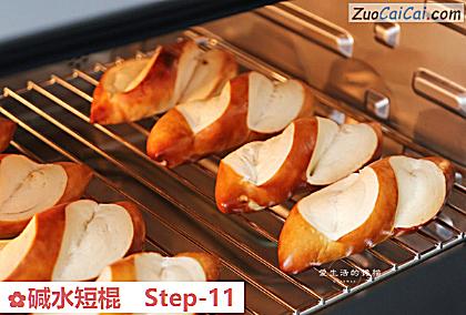 碱水短棍做法第十一步骤