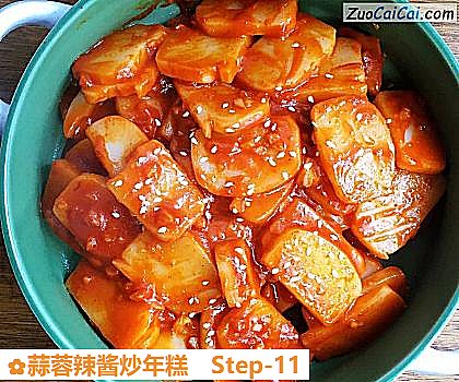 蒜蓉辣酱炒年糕做法第十一步骤