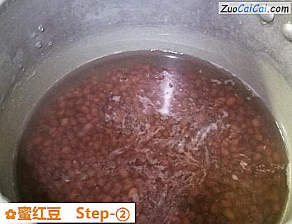 蜜红豆做法第二步骤