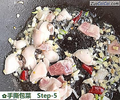 手撕包菜做法第五步骤