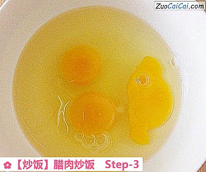 炒饭做法第三步骤