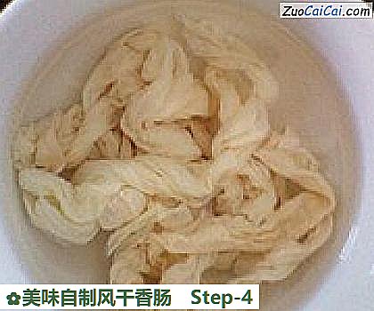 美味自制风干香肠做法第四步骤