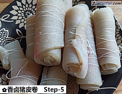 香卤猪皮卷做法第五步骤