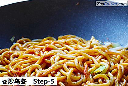 炒乌冬做法第五步骤