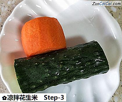 凉拌花生米做法第三步骤