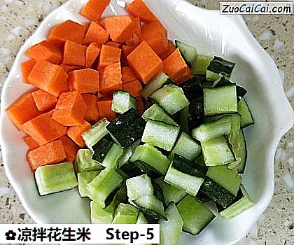 凉拌花生米做法第五步骤