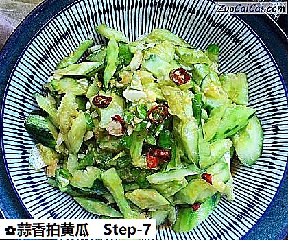 蒜香拍黄瓜做法第七步骤
