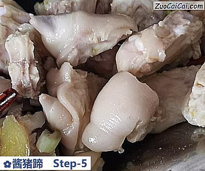 酱猪蹄做法第五步骤