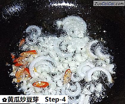 黄瓜炒豆芽做法第四步骤