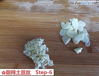 酸辣土豆丝做法第六步骤