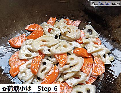 荷塘小炒做法第六步骤