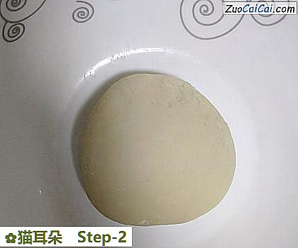 猫耳朵做法第二步骤