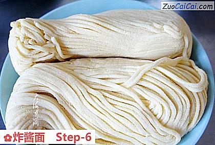 炸酱面做法第六步骤