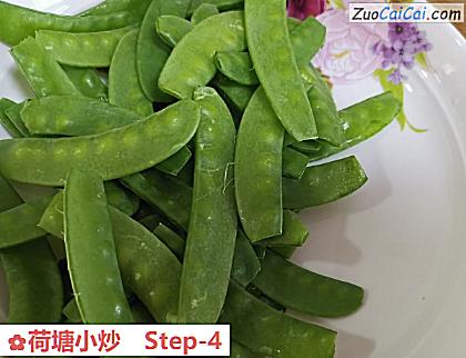 荷塘小炒做法第四步骤