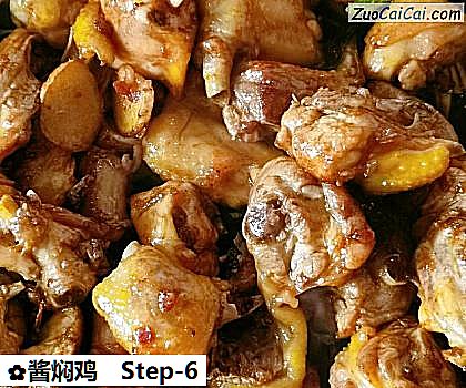 酱焖鸡做法第六步骤