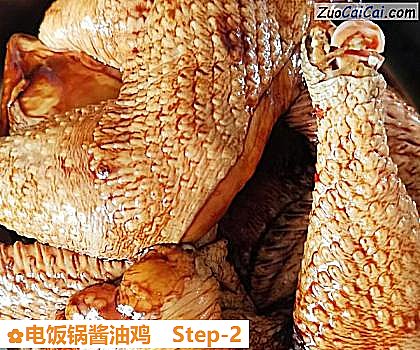 电饭锅酱油鸡做法第二步骤