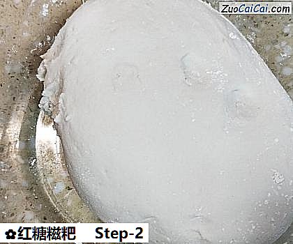 红糖糍粑做法第二步骤