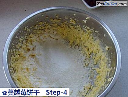 蔓越莓饼干做法第四步骤