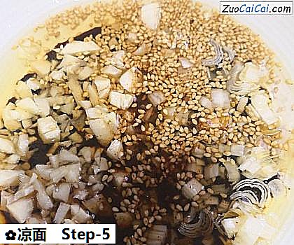 凉面做法第五步骤