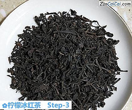 柠檬冰红茶做法第三步骤