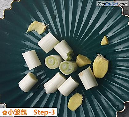 小笼包做法第三步骤