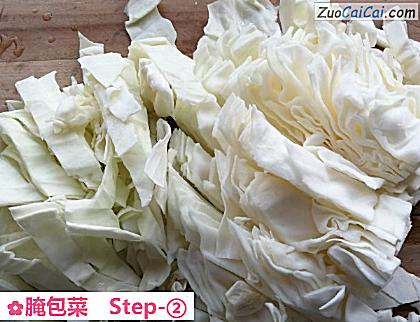 腌包菜做法第二步骤