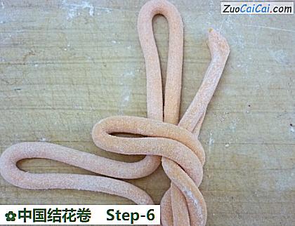 中国结花卷做法第六步骤