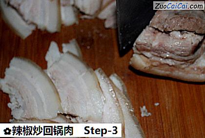 辣椒炒回锅肉做法第三步骤