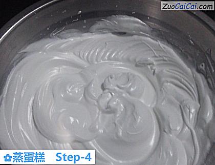 蒸蛋糕做法第四步骤