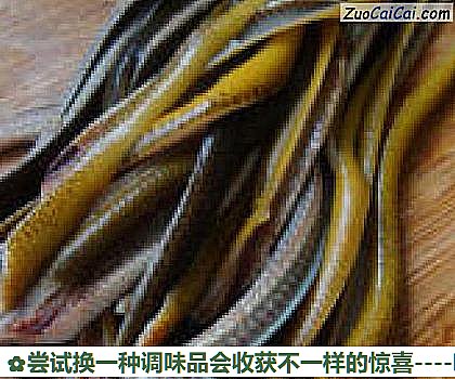 响油鳝丝做法第四步骤