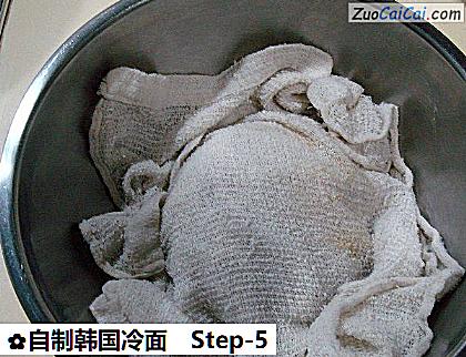 自制韩国冷面做法第五步骤