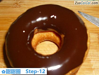 甜甜圈做法第十二步骤