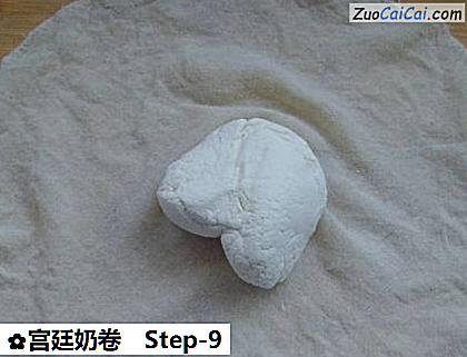 宫廷奶卷做法第九步骤